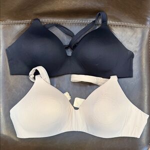 Hanes T Shirt Bras 36B Lot of 2 Convertible Racerback Gently Worn